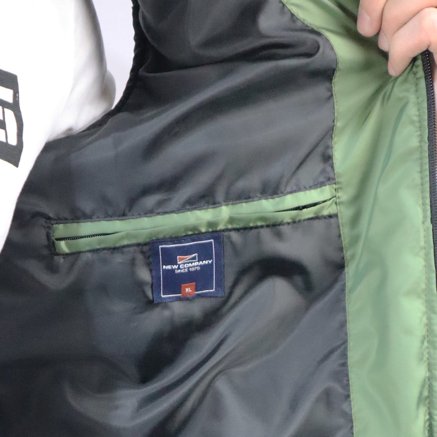 Sleeveless Jacket 2033 NEW COMPANY Light Green