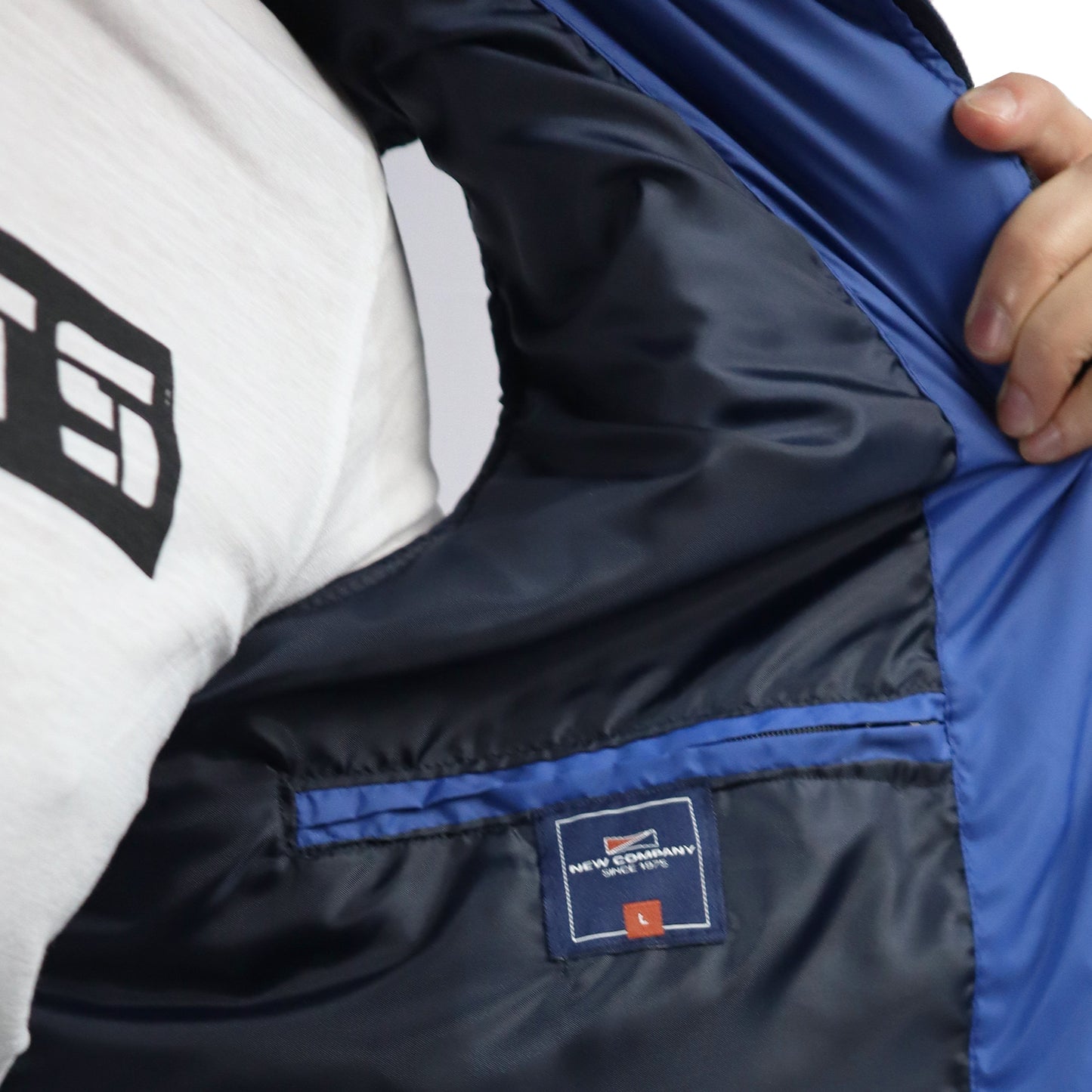 Jacket Sleeveless Dark Blue 2033 D. BLUE