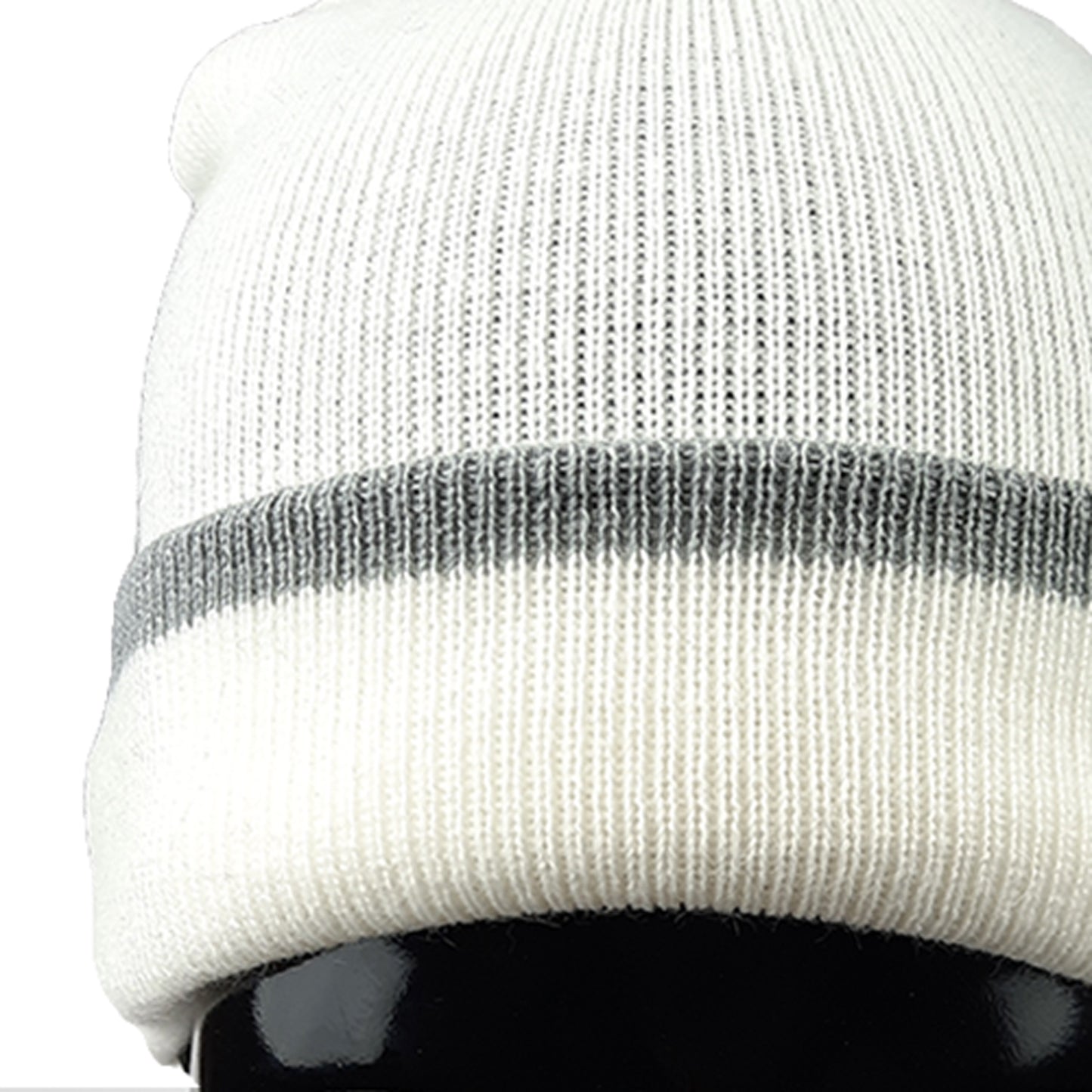 Knitted White Hat 111157