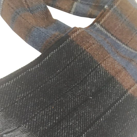 Brown scarf 05010098